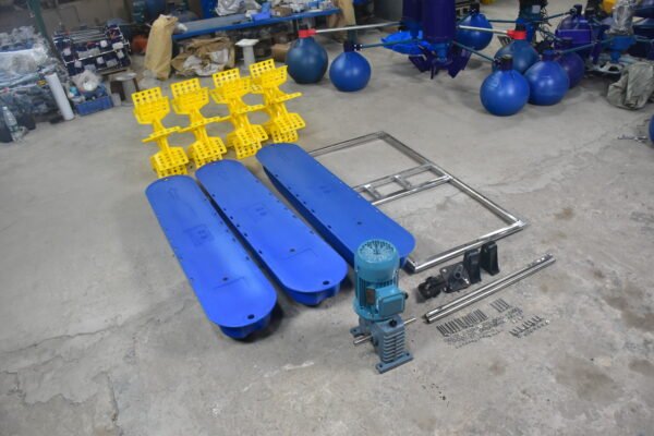 Permanent Magnet Synchronous Waterwheel Aerator - Air-cooled Four-impeller Model (Cast Iron Housing) - 图片 4